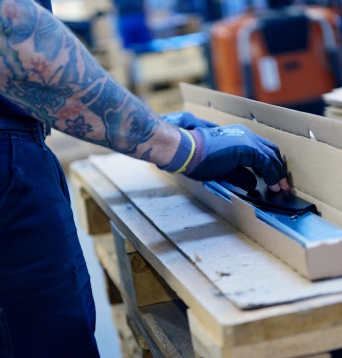Pakking av staal - Hosta Industries A/S Pakking av staal
